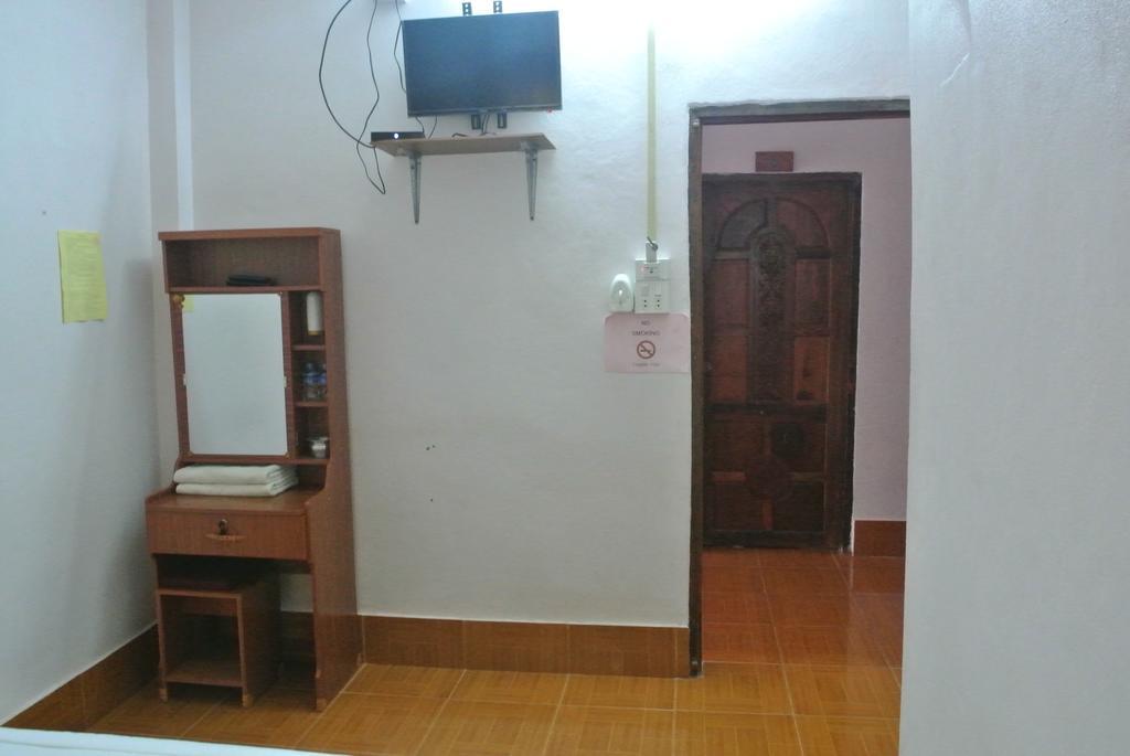 Phonephithak Guesthouse Muang Pakbèng Zewnętrze zdjęcie