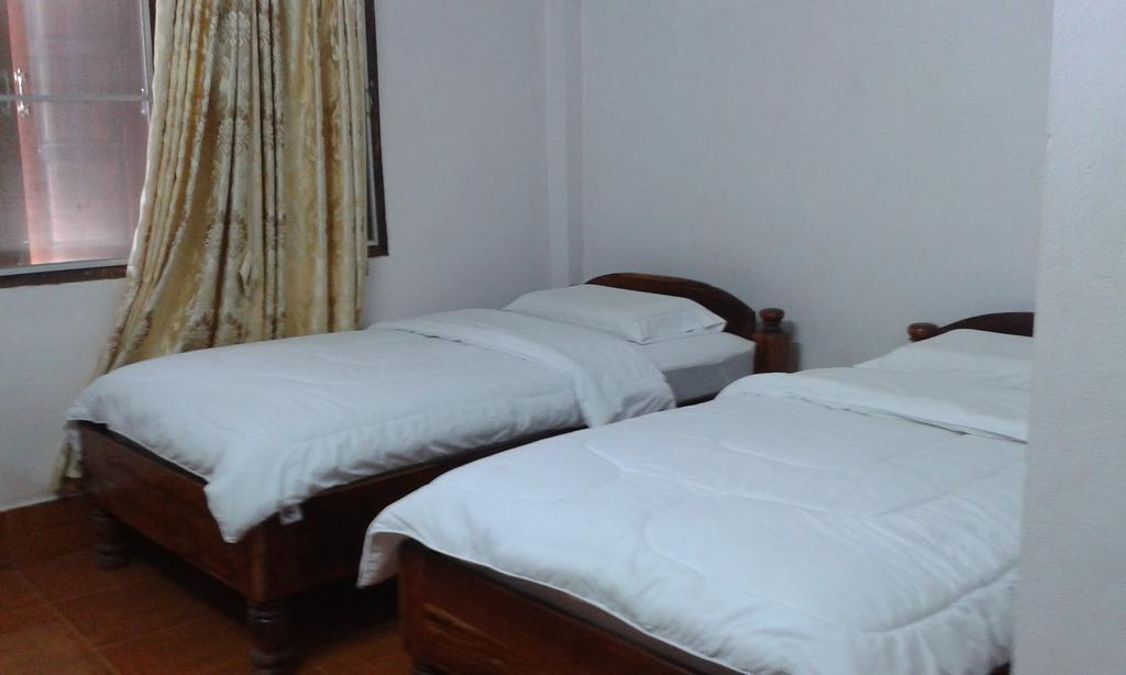 Phonephithak Guesthouse Muang Pakbèng Zewnętrze zdjęcie